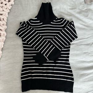 French Connection Black and White Turtleneck Sweater Small